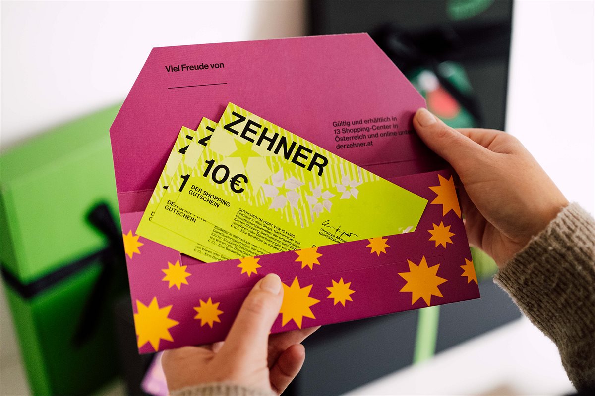 Zehner-Shopping-Certificate01_c_Chris-Perkles