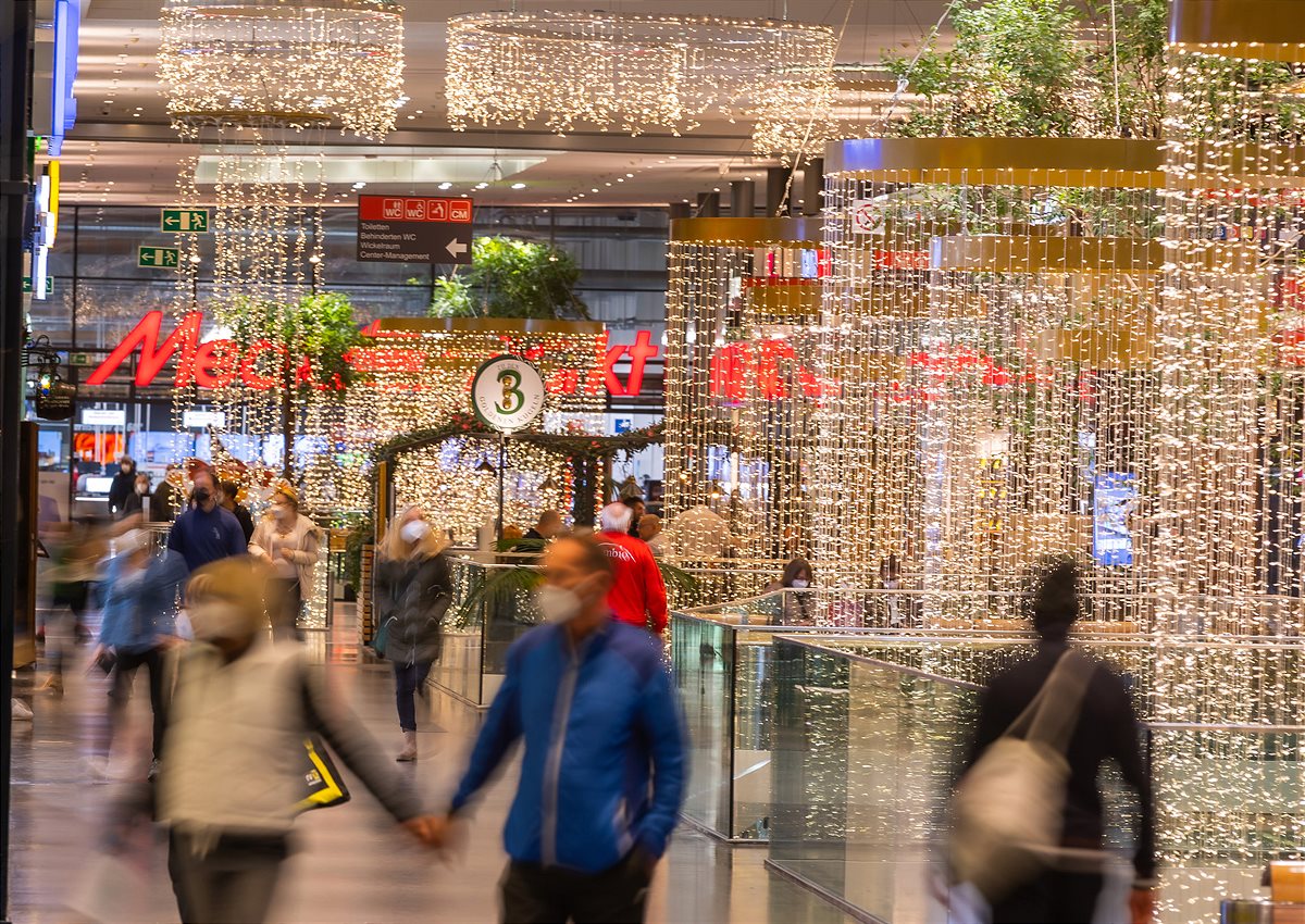 Weihnachtsstimmung-Shopping-Center_c_MURPARK