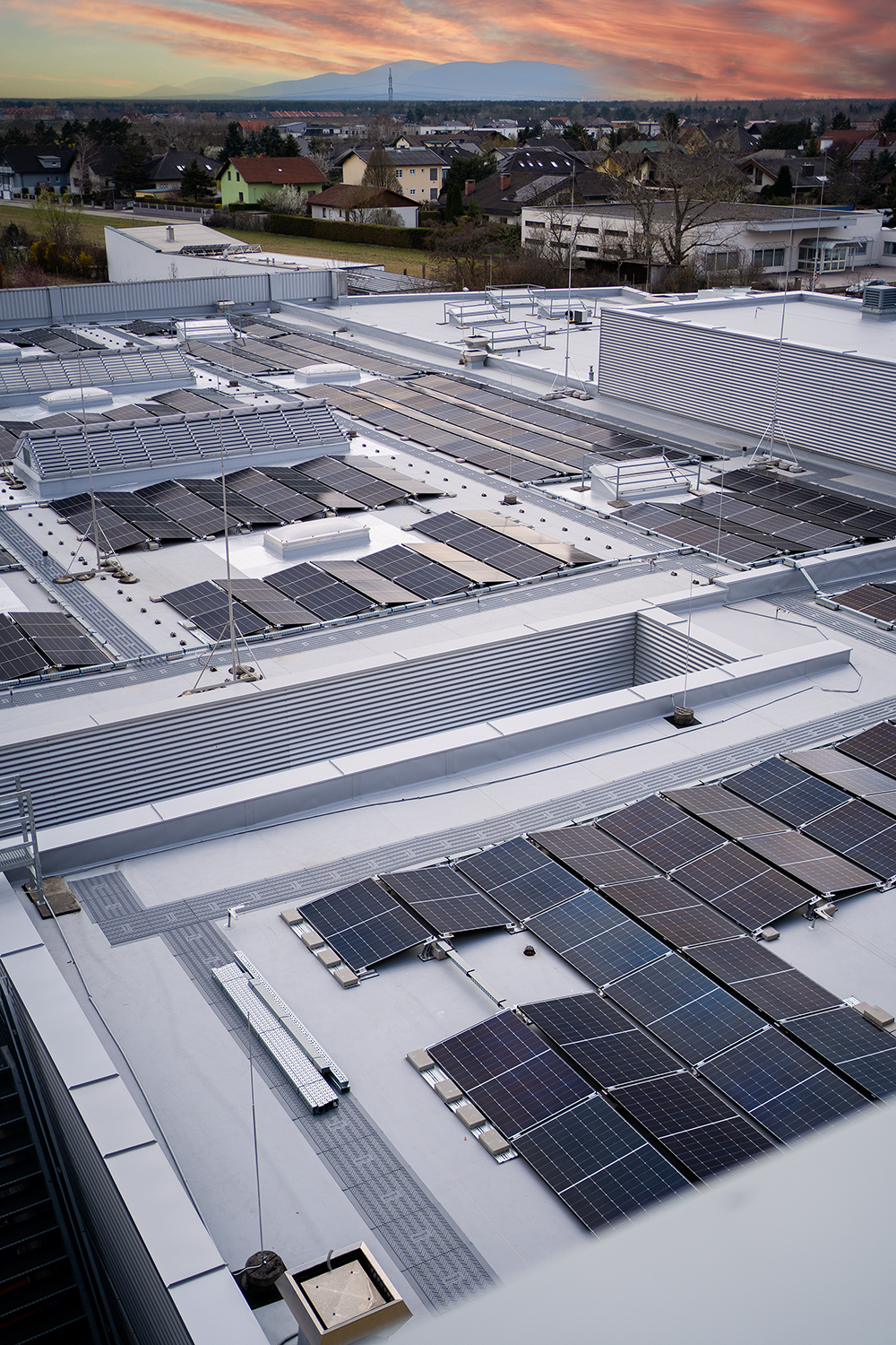 Photovoltaik-Anlage FISCHAPARK Wiener Neustadt